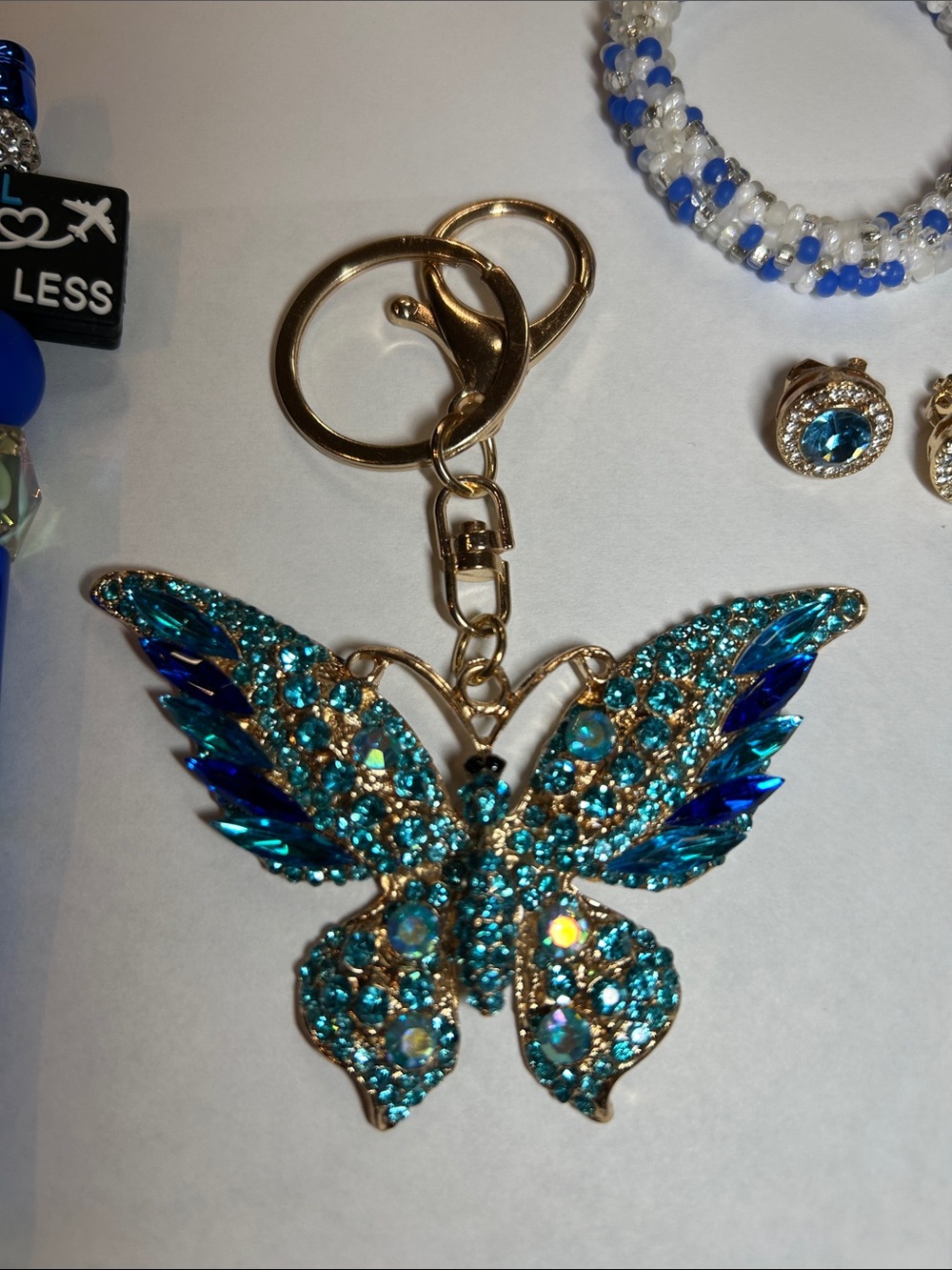 4 Piece Set Blue Crystal Butterfly Keychain with Accessories - Picture 3 of 12